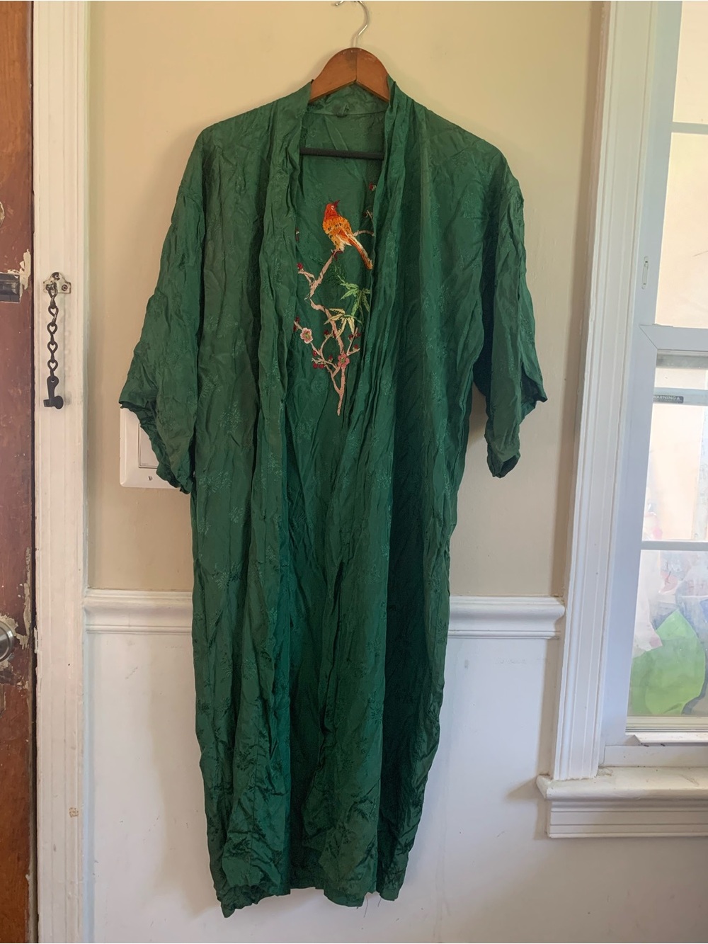 VTG 70s Embroidered Chinese Silk Satin Robe Duster Kimono Green S Sun Faded AsIs